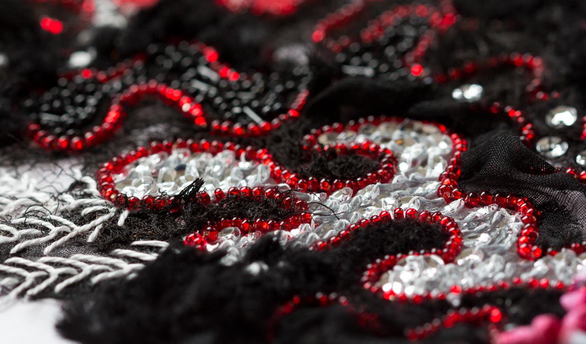 détail de la broderie - Patience et Petits points