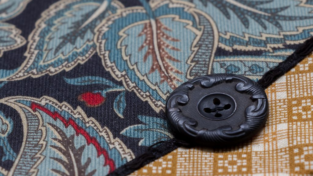 détail trousse de brodeuse